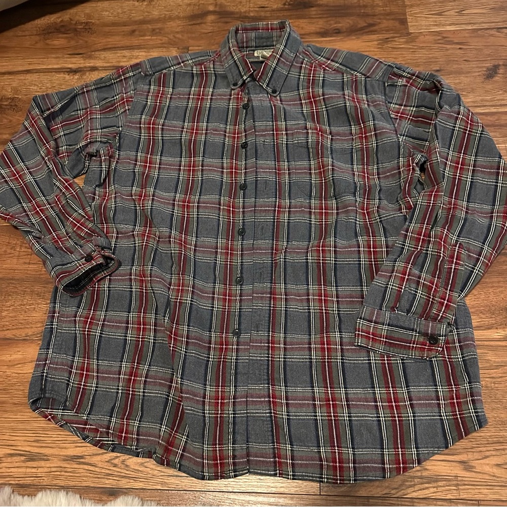 LL Bean Men’s L Flannel Button-Down Shirt Gray Red Plaid Long Sleeve Casual